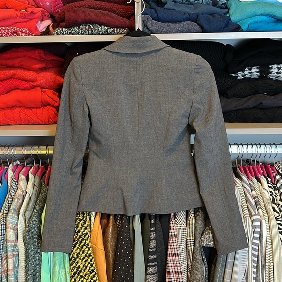 Hollywould gray one button closure 2 pocket blazer size XS NWOT - Picture 3 of 3